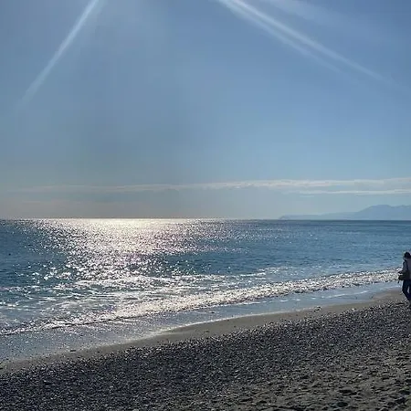 Bike & Sea Under Castle Dreams At Finalborgo Appartement