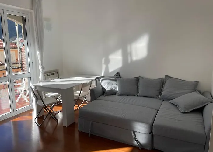 Bike & Sea Under Castle Dreams At Finalborgo Apartament *
