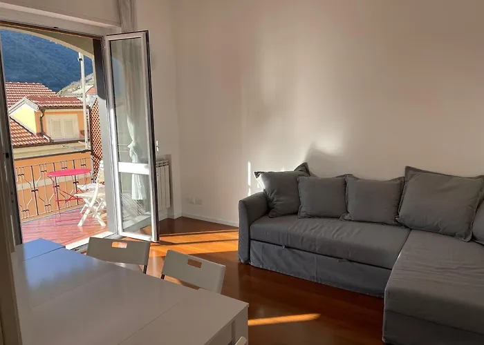 Bike & Sea Under Castle Dreams At Finalborgo Apartament *